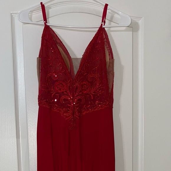 Red Prom Dress - Picture 6 of 7